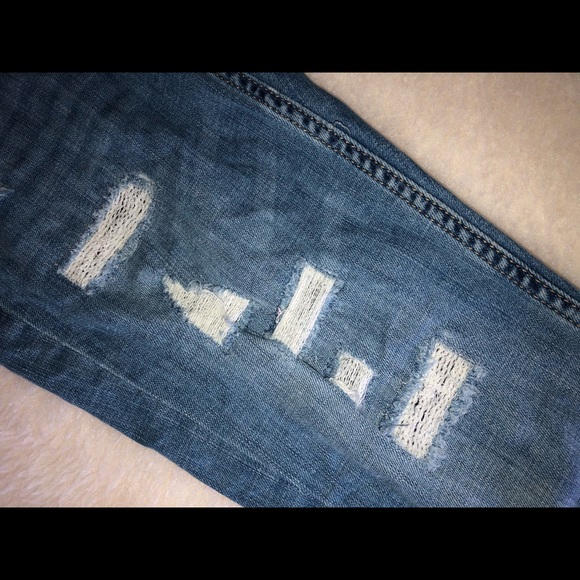 Clearance $10 AEROPOSTALE RIPPED JEANS - Picture 2 of 7